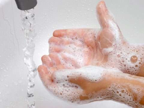 ossessione di contaminazione compulsione lavare mani